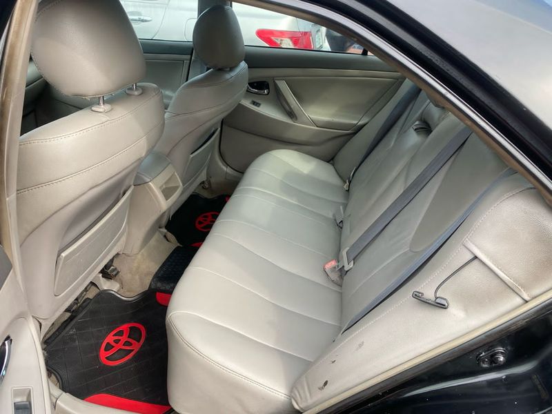 Thumbnail 4 of 2008 Toyota Camry